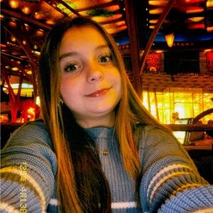 Meet your Posher, Alyssa